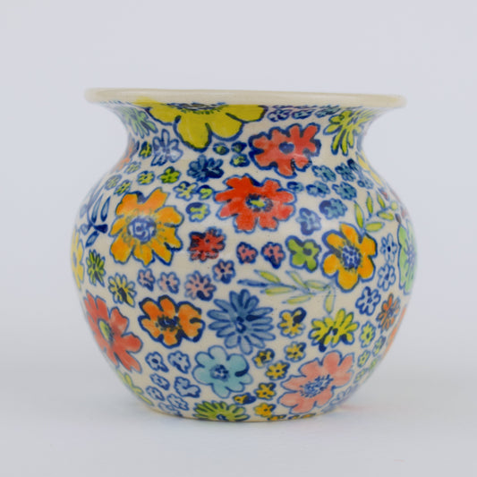 Outlined Bloom Mini Vase