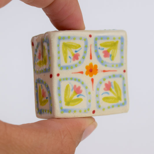 Floral Harmony Photo Holder *Seconds*