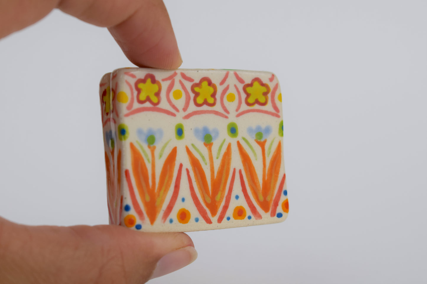 Floral Harmony V Photo Holder *Seconds*